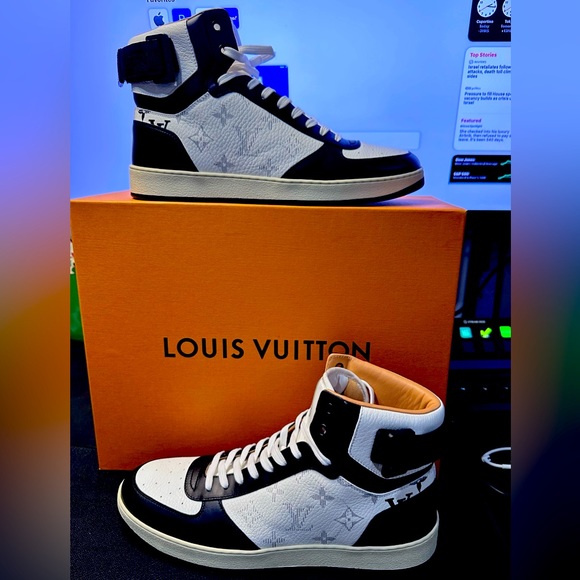 Louis Vuitton Rivoli high top nior and white sneakers nior sz us 7 eu 41.5 - Picture 1 of 11